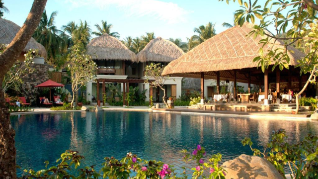 Resort Tepi Pantai Terindah Di Lombok Untuk Liburan Romantismu!